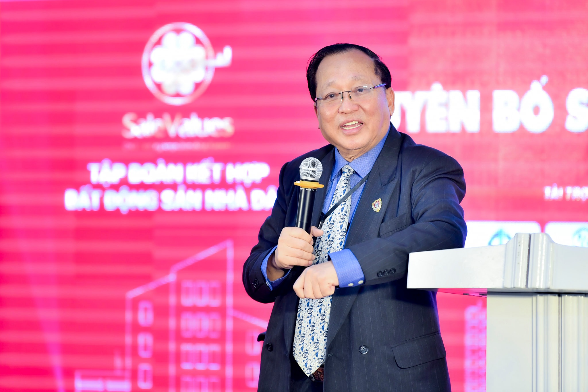 Giáo sư Hà Tôn Vinh chứng thực tính hiệu quả mô hình tập đoàn kinh tế kết hợp BĐS nhà dân 